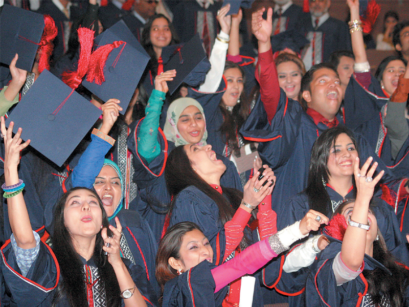 a total of 91 students graduated at the first convocation of lnmc photo express