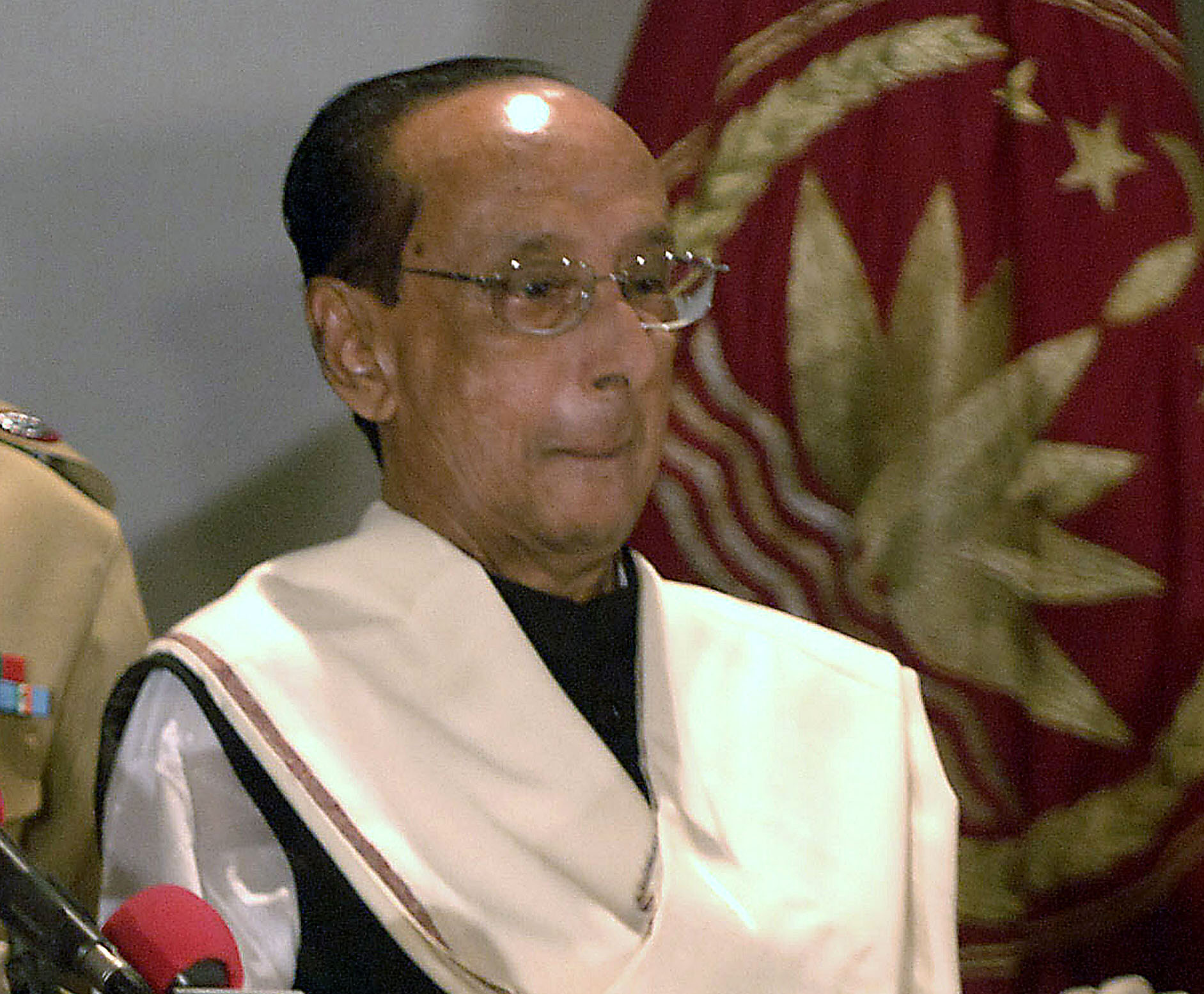 in this photograph taken on february 12 2009 newly elected president zillur rahman stands at the swearing in ceremony at the presidential palace in dhaka bangladesh photo afp file