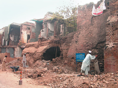 crumbling history archaeology department demolishes parts of gor ghatri crumbling history archaeology department demolishes parts of gor ghatri
