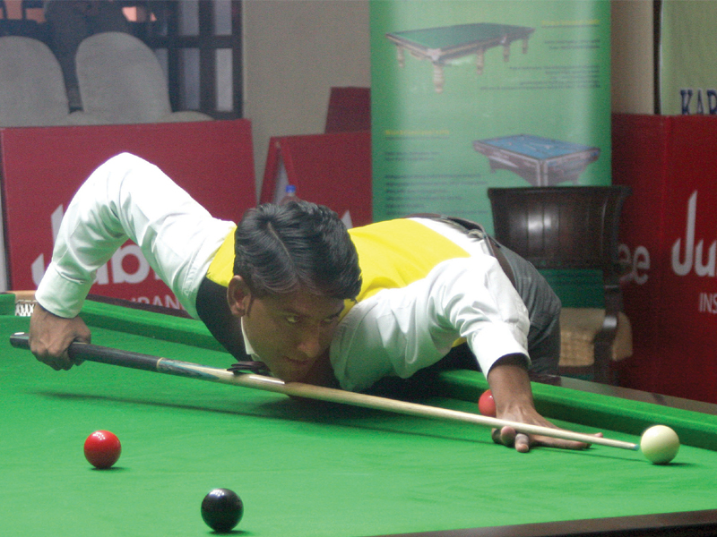 after asif iqbal was the second major casualty of the national snooker championship yesterday photo file express