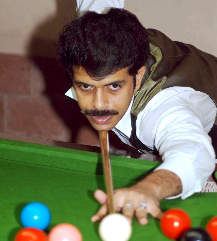 snooker champion imran shehzad photo express