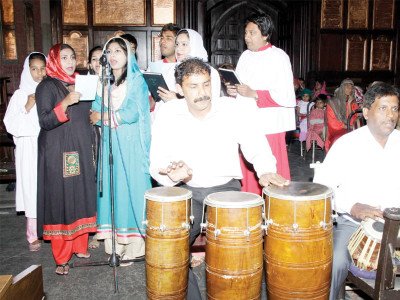 promoting peace palm sunday services held at churches promoting peace palm sunday services held at churches