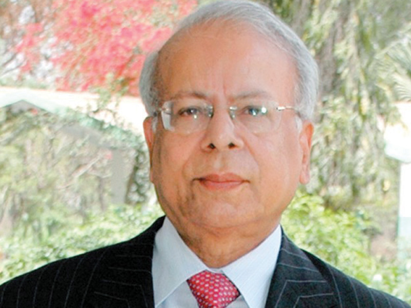 dr ishrat husain photo file