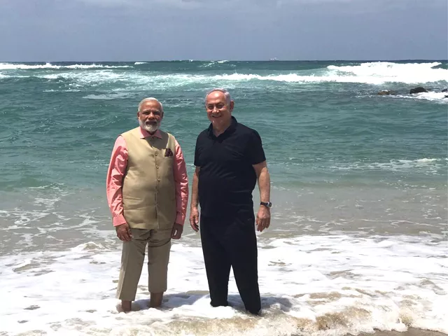 israel 039 s pm benjamin netanyahu walks with india 039 s pm narendra modi as they visit olga beach near hadera israel on thursday photo twitter israel 039 s pm benjamin netanyahu walks with india 039 s pm narendra modi as they visit olga beach near hadera israel on thursday photo twitter