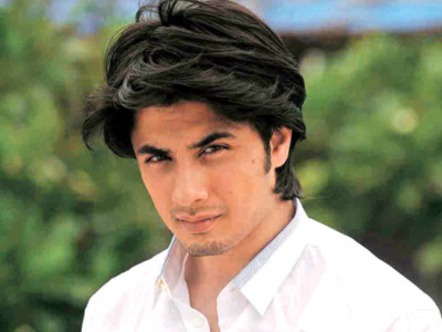 ali zafar attends hawn foundation charity dinner