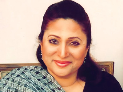 no holds barred musarrat takes a swipe at the maulana