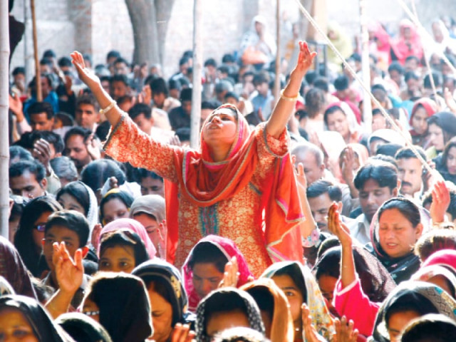 day marks crucifixion of jesus christ photo abid nawaz express day marks crucifixion of jesus christ photo abid nawaz express