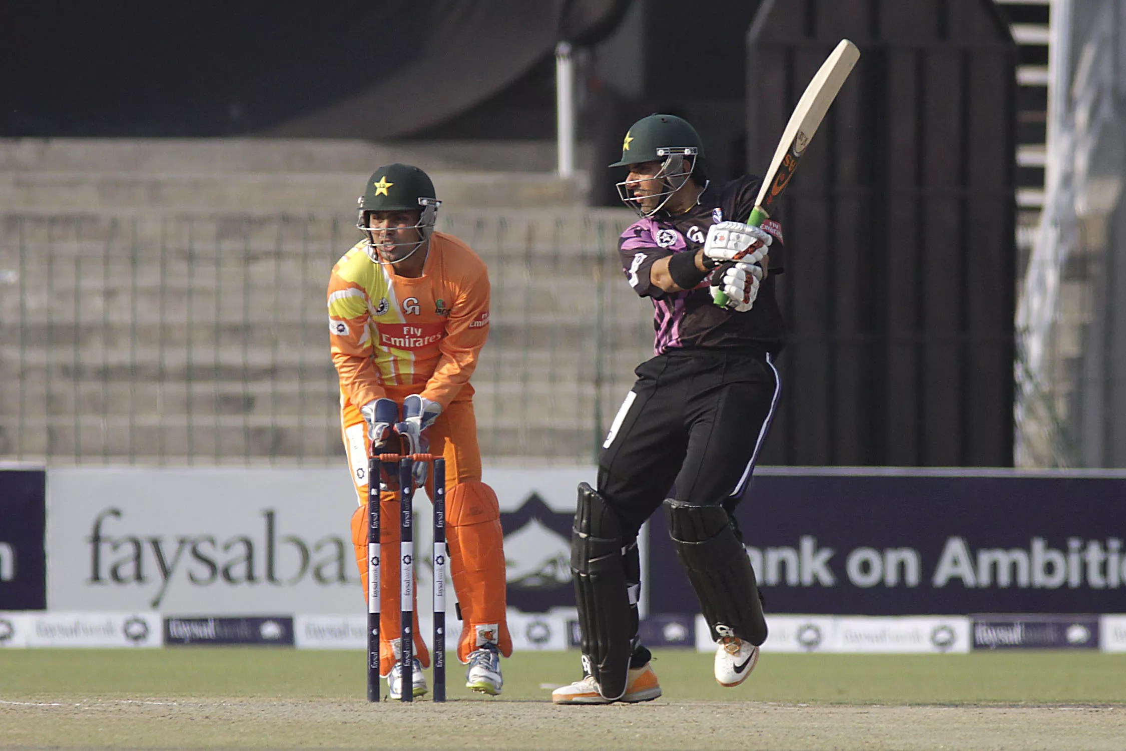 misbah plays a shot photo shafiq malik express misbah plays a shot photo shafiq malik express