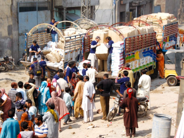 lwmc congratulates workers on holy day