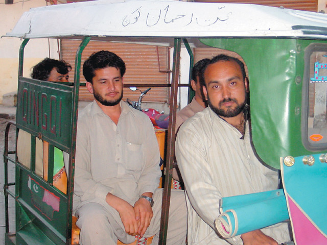 farhan khan will contest elections from k p on mqm ticket photo express farhan khan will contest elections from k p on mqm ticket photo express