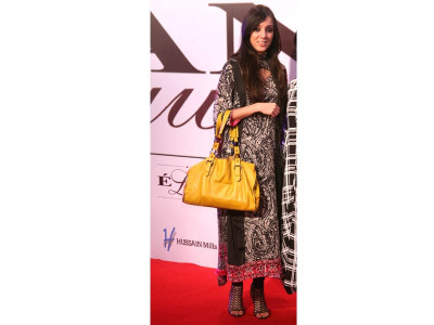 fashion police the yellow bag failure