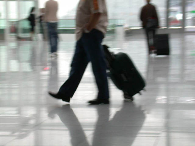 immigration officials were asked not to take more than 20 minutes clearing an international flight photo file immigration officials were asked not to take more than 20 minutes clearing an international flight photo file