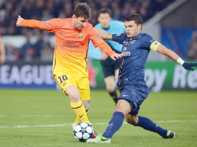 champions league barca play down messi injury fear