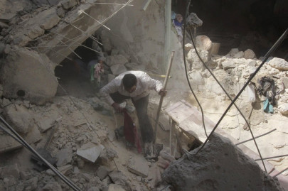 aid crisis growing as millions flee syria bombs