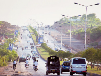 kashmir highway widening cda s cash crunch hinders work on mega project