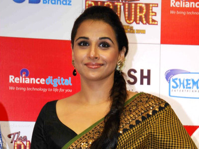 mother india remake no way says vidya mother india remake no way says vidya