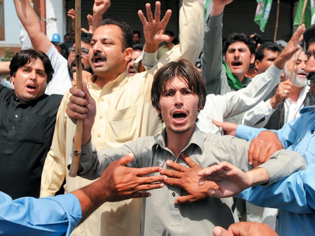 supporters of pervez musharraf protest outside the court in islamabad photo afp supporters of pervez musharraf protest outside the court in islamabad photo afp