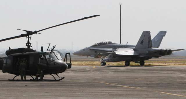 a us marine corps f a 18 hornet jet fighter before taking off during an air operations and aircraft static display in us philippines military exercise in manila april 13 2013 photo reuters