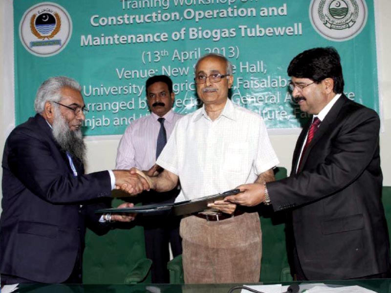 mou signed to launch bio gas tube well scheme