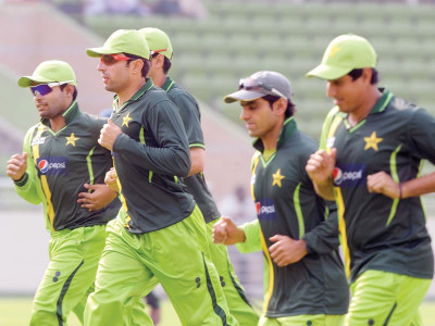 icc champions trophy dissatisfied misbah wants players fitness to be tested