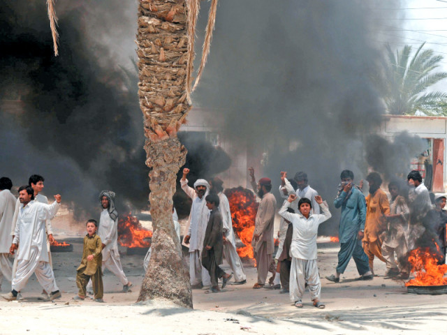quake survivors victims protest against the government for failing to provide adequate relief in mashkhel photo afp quake survivors victims protest against the government for failing to provide adequate relief in mashkhel photo afp