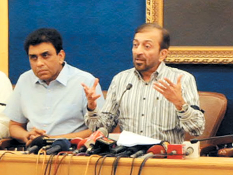 mqm farooq sattar addressing a press conference on saturday photo ppi