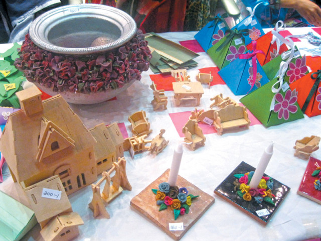 participants display handicrafts at the exhibition photo express participants display handicrafts at the exhibition photo express