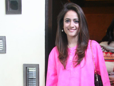 get the look pretty in pink