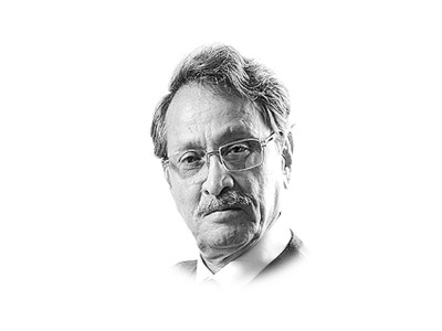 the power of journalism and the interpretive theory