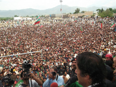 winds of change pti chief promises to free nation from us oppression