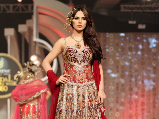 bridal fever in full glory photo yawar naqvi bridal fever in full glory photo yawar naqvi