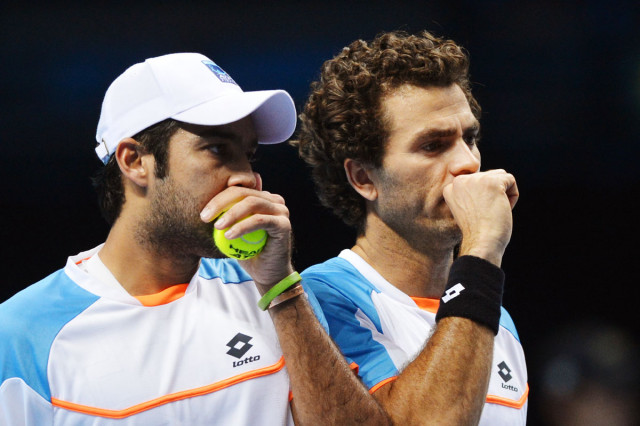 aisam rojer lost to fleming and marray 6 4 2 6 10 6 in the first round of the doubles event in barcelona photo afp aisam rojer lost to fleming and marray 6 4 2 6 10 6 in the first round of the doubles event in barcelona photo afp