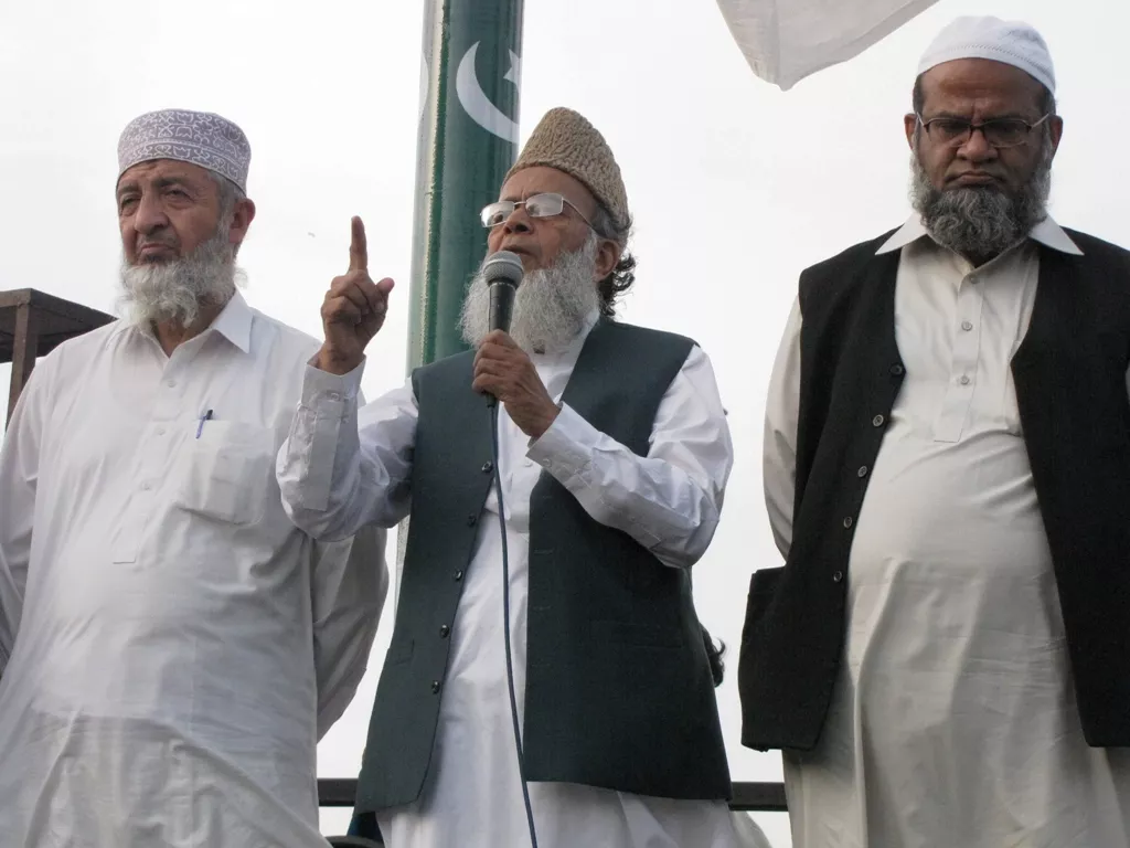 file photo of ji amir syed munawar hassan photo irfan ali express file photo of ji amir syed munawar hassan photo irfan ali express