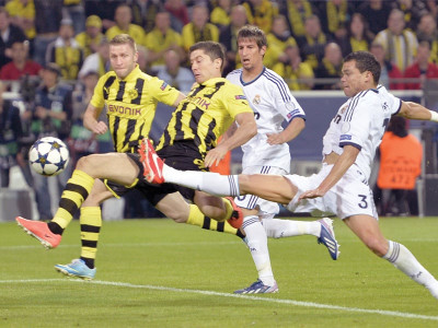 champions league nothing is impossible says defiant mourinho