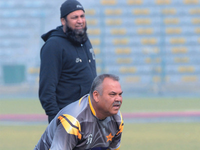 local coach needed to overcome batting woes