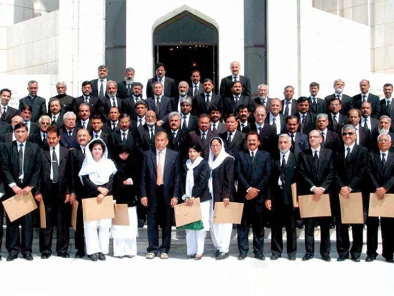 justice saeed award certificates to 59 lawyers who attended the course photo file justice saeed award certificates to 59 lawyers who attended the course photo file