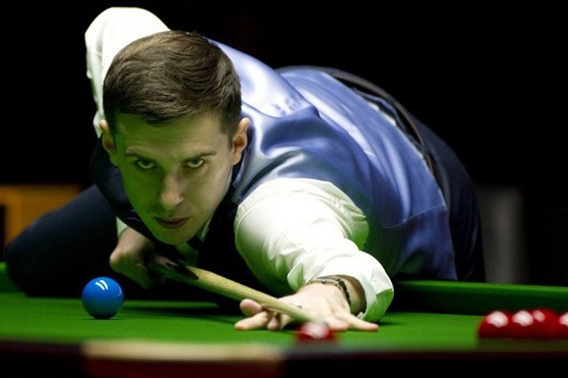 barry hawkins upset world number one mark selby 13 10 at the crucible photo afp