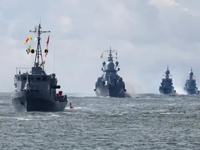 Russia holds naval drills in Baltic Sea