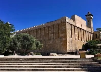 israel seizes ibrahimi mosque in west bank israel seizes ibrahimi mosque in west bank