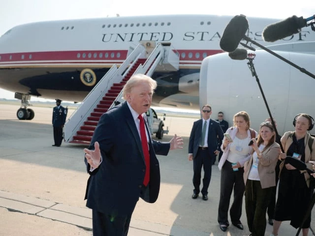 us president donald trump speaks with reporters before boarding the new air force one a plane gifted by the qatari government at joint base andrews maryland photo reuters us president donald trump speaks with reporters before boarding the new air force one a plane gifted by the qatari government at joint base andrews maryland photo reuters