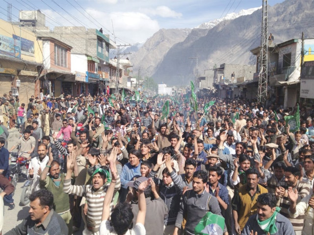 the apml has held four demonstrations in the town during the past two weeks protesting against pervez musharraf s illegal detention photo nisar abbas express the apml has held four demonstrations in the town during the past two weeks protesting against pervez musharraf s illegal detention photo nisar abbas express