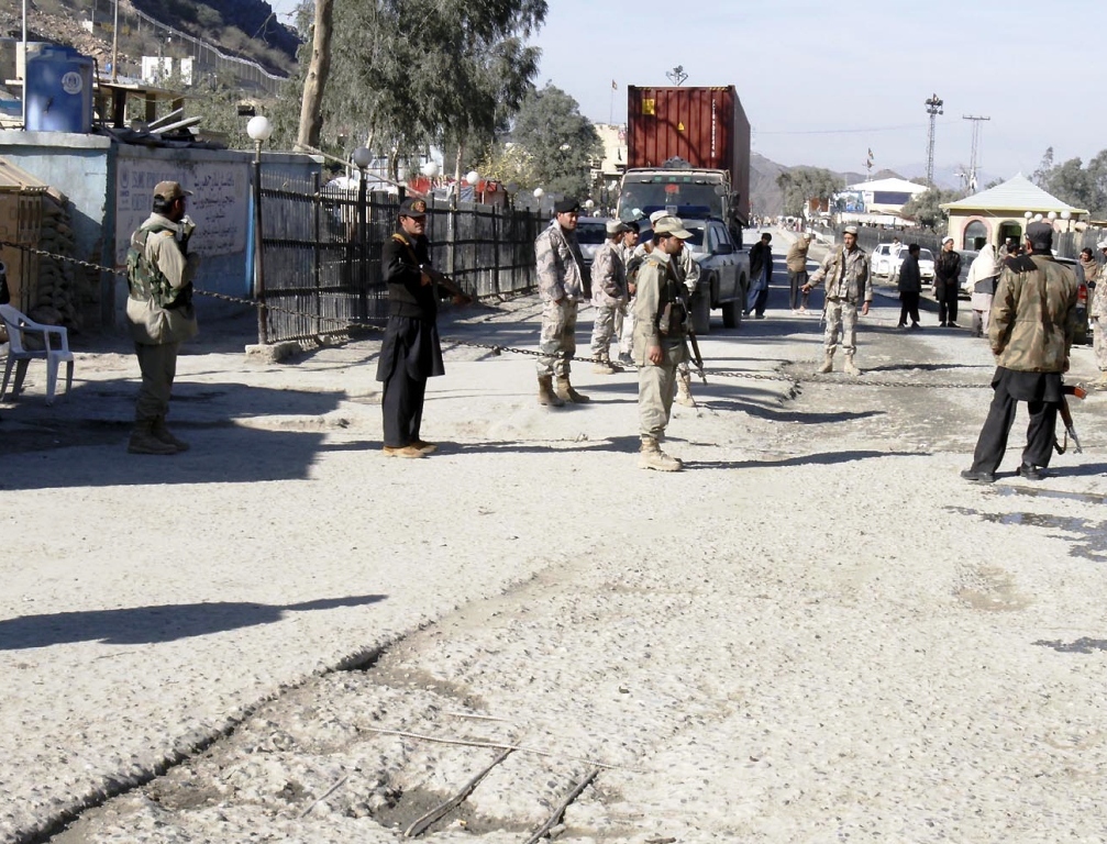 a scuffle between pak afghan border officials also broke out over allowing people to cross over without necessary documentation photo inp