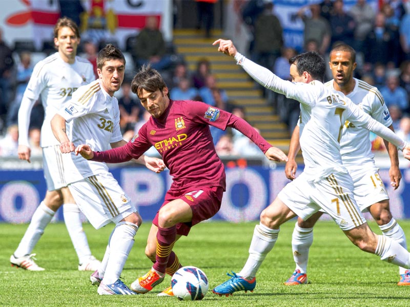 second placed city drew 0 0 at swansea who had more chances to win the game yesteday photo afp