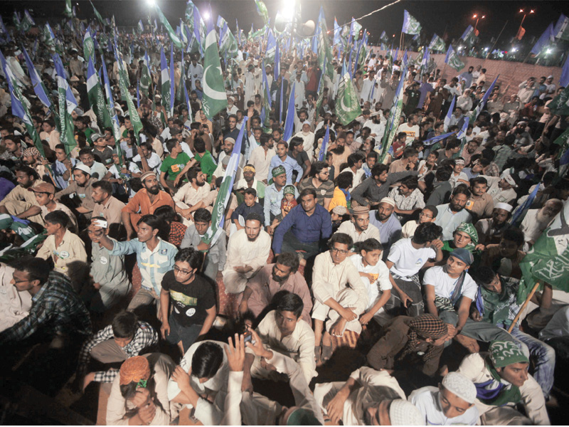 people gather at the ji rally in bagh e jinnah karachi photo athar khan express