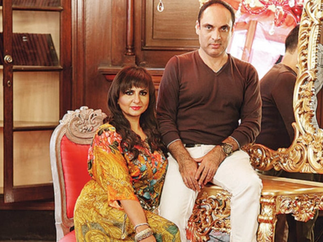 the duo designer team came to pakistan to expand their brand photo publicity the duo designer team came to pakistan to expand their brand photo publicity