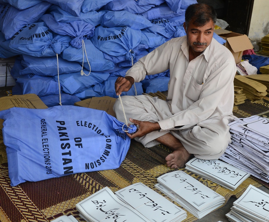 as per ecp regulations each polling station will accommodate between 700 and 1 500 voters or less photo afp file