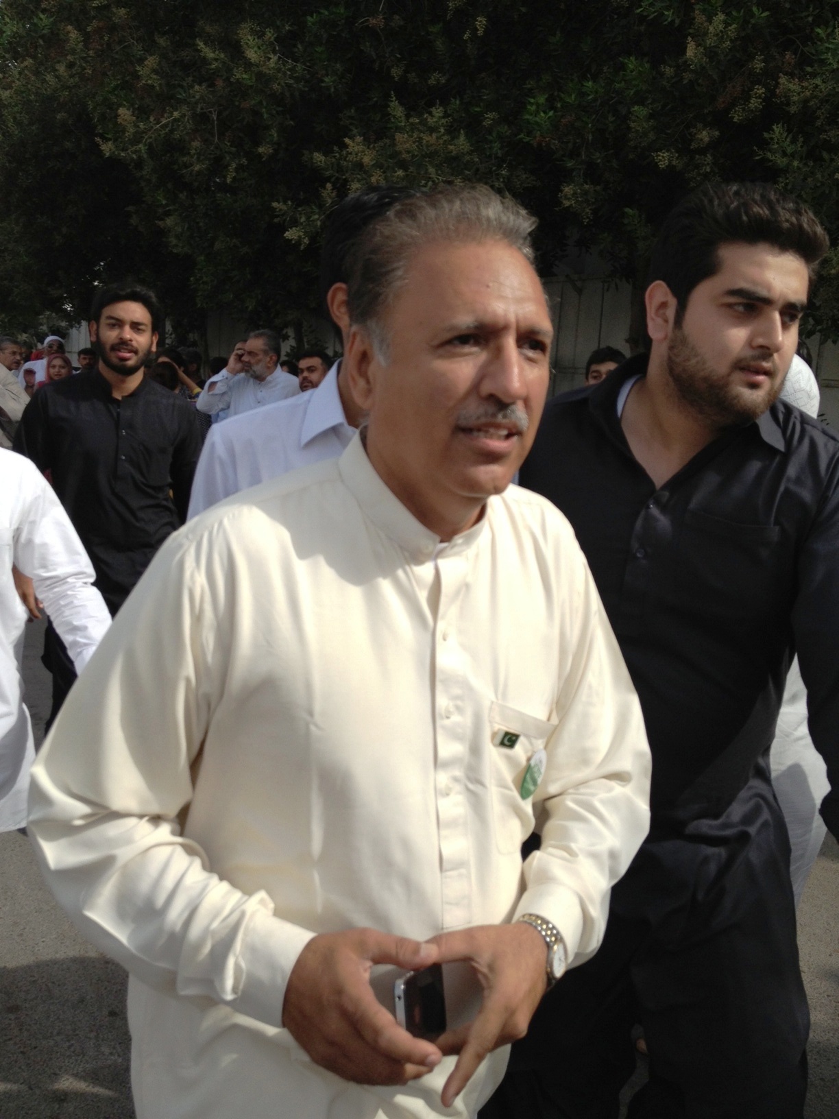 dr arif alvi photo file