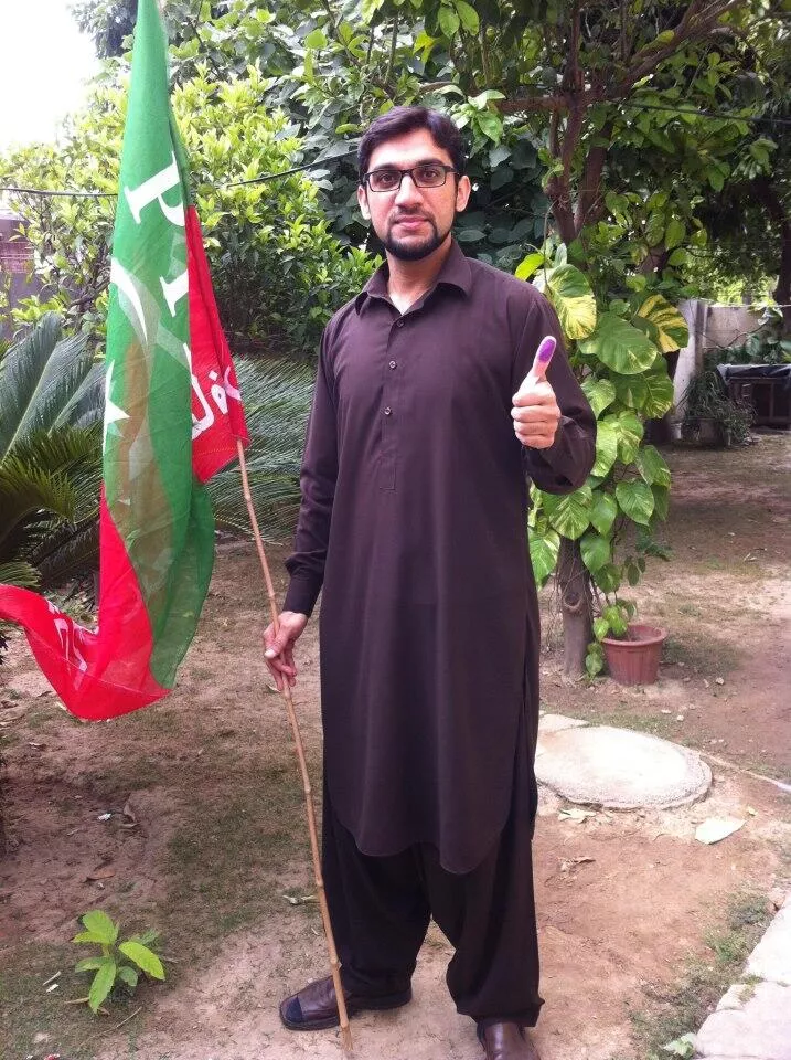 a citizen votes for pti at na 48 photo pakvotes a citizen votes for pti at na 48 photo pakvotes
