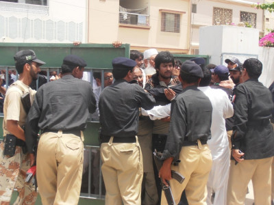 na 258 karachi security called in to control restless voters