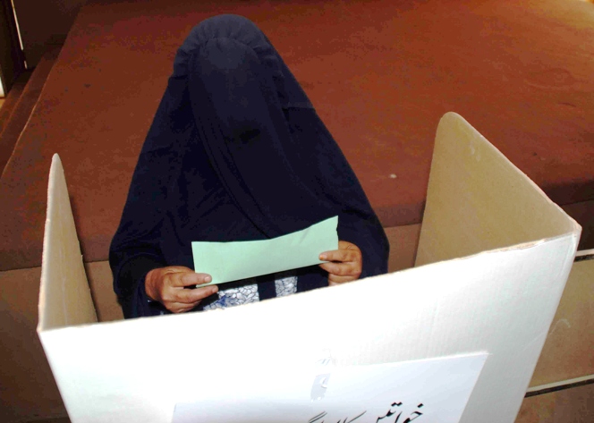 women votes expected to cross the 10 mark in na 36 constituency photo afp